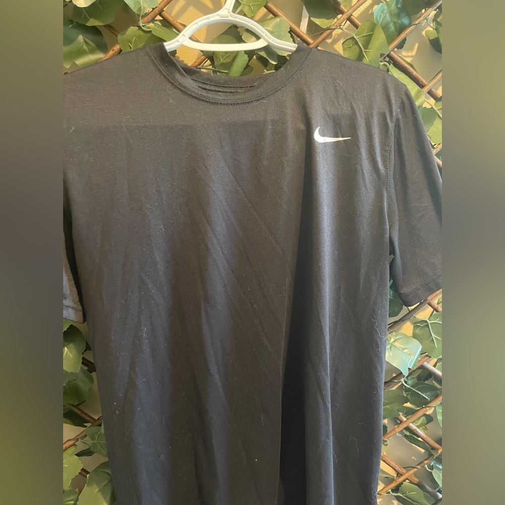 Nike t shirt